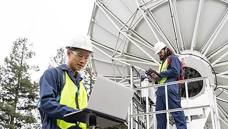 FieldFox_satellite_1600x900_20 FieldFox_satellite_1600x900_20